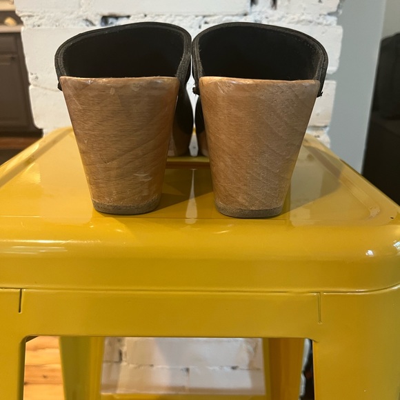 No.6 Old School Clog on High Heel in Black - Picture 7 of 10